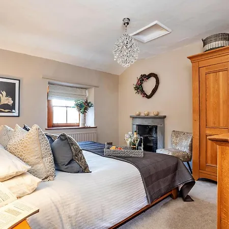 Finest Retreats - Ivy Holiday home