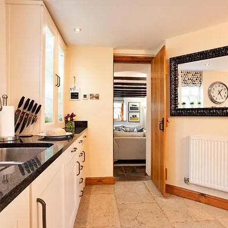 Finest Retreats - Ivy Holiday home